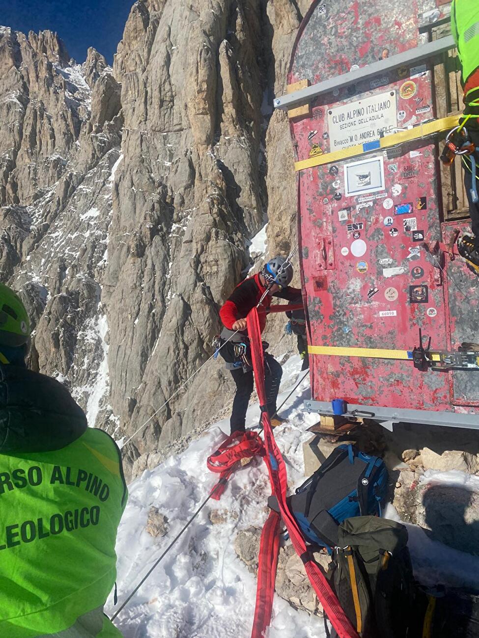 Bivacco Bafile, Corno Grande, Gran Sasso
