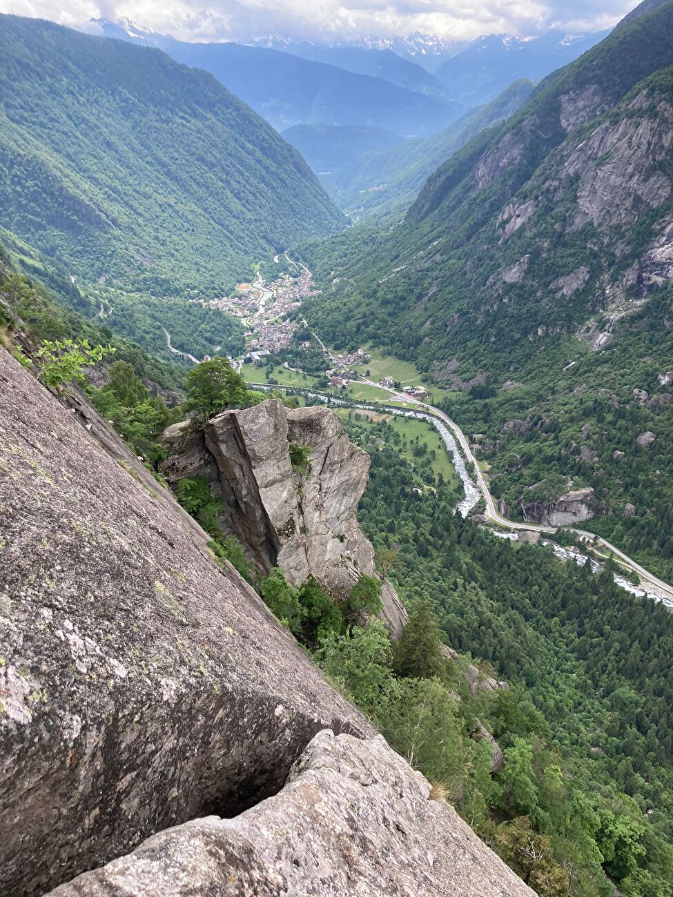 Placca di Arcanzo, Val Masino, Andrea Baldi, Christian Bongiolatti, Sandro Todesco