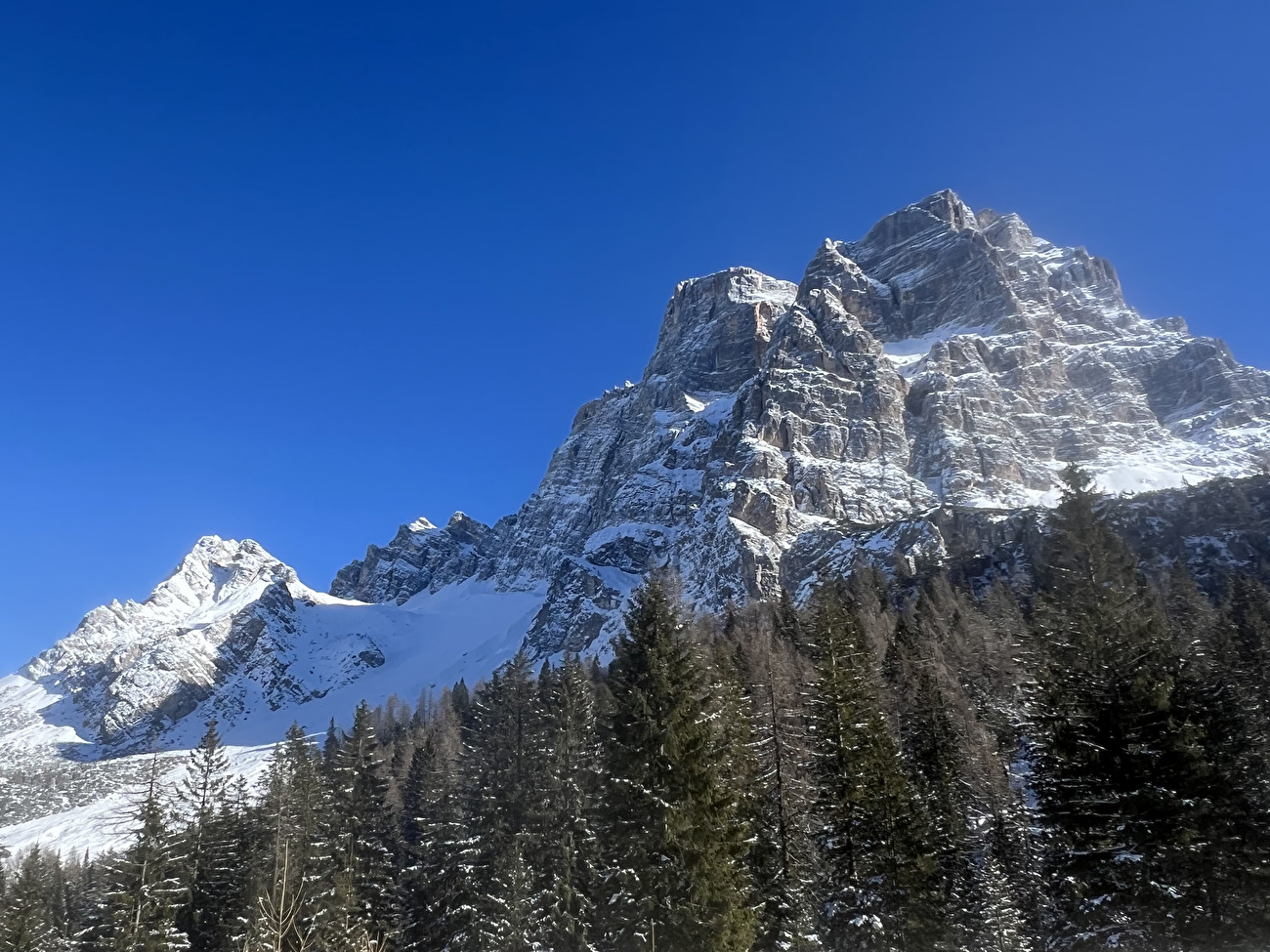 Pelmo Dolomiti Forca Rossa