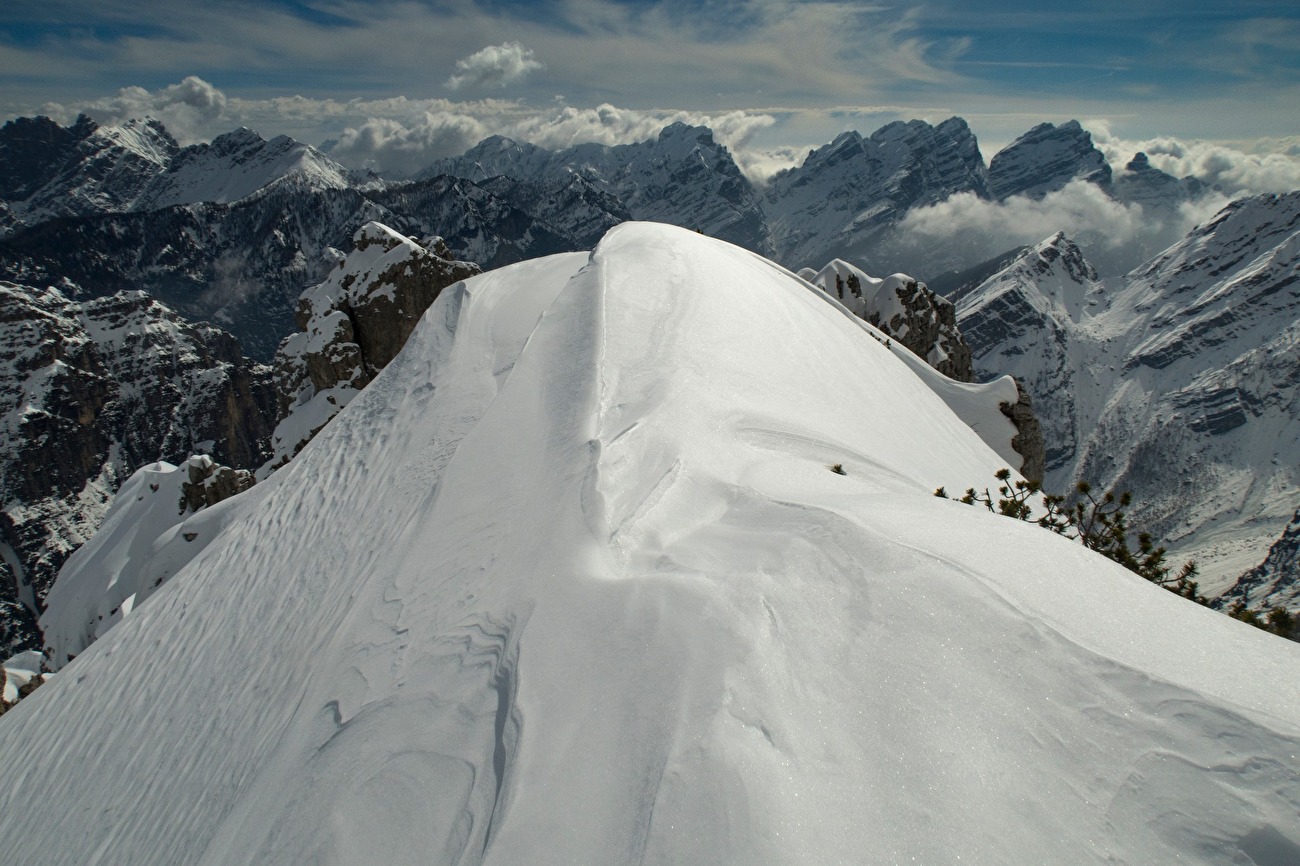 Dolomites steep skiing 2024
