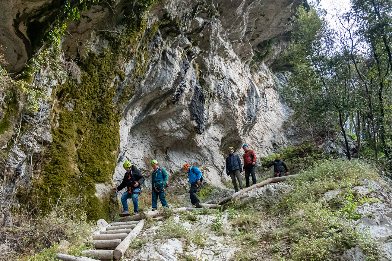 Via ferrata Rio Sallagoni al Castello di Drena 