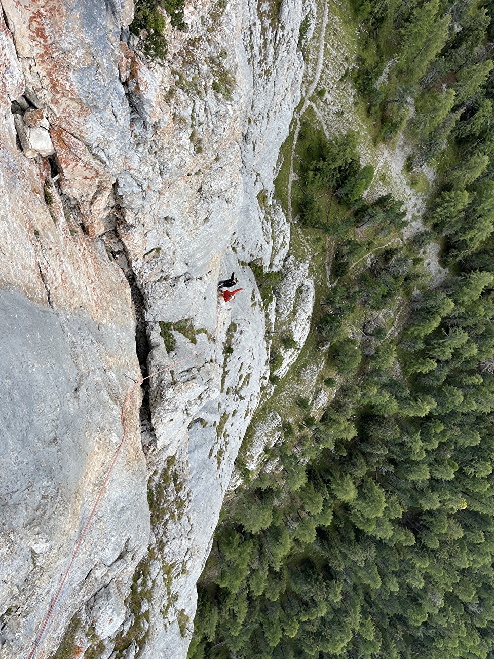Torre delle Pociace, Monzoni, Dolomites, Daniele Bolognani, Davide Dallago