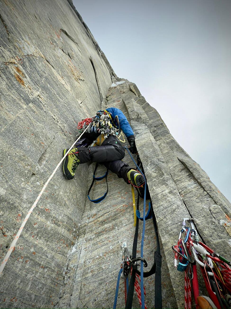 Isola di Baffin, Mt. Sikunga, Erik Boomer, Ky Hart