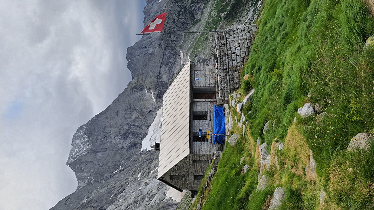 Capanna di Sciora, Val Bondasca