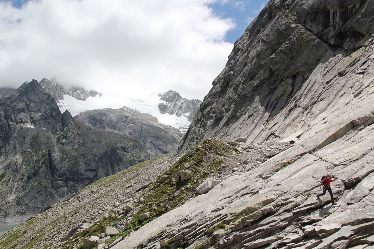 Capanna di Sciora, Val Bondasca