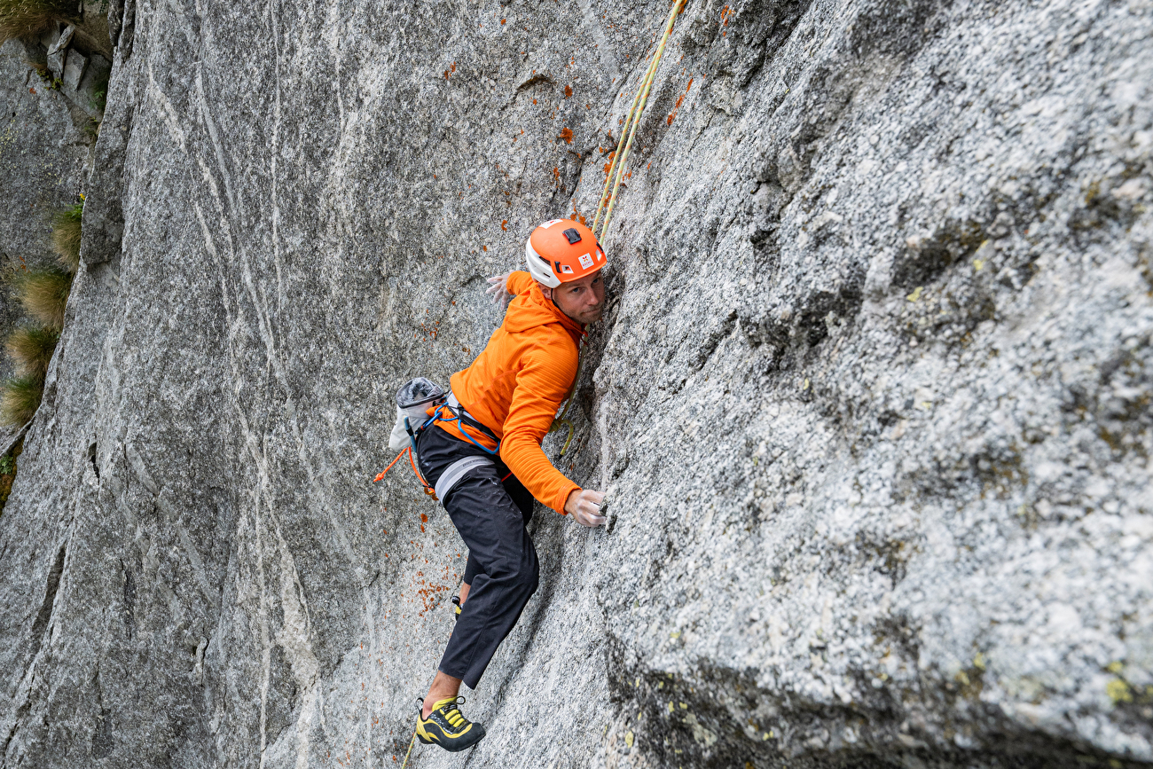 Joy Division Qualido, Val di Mello, Jonas Schild, Thomas Schmid