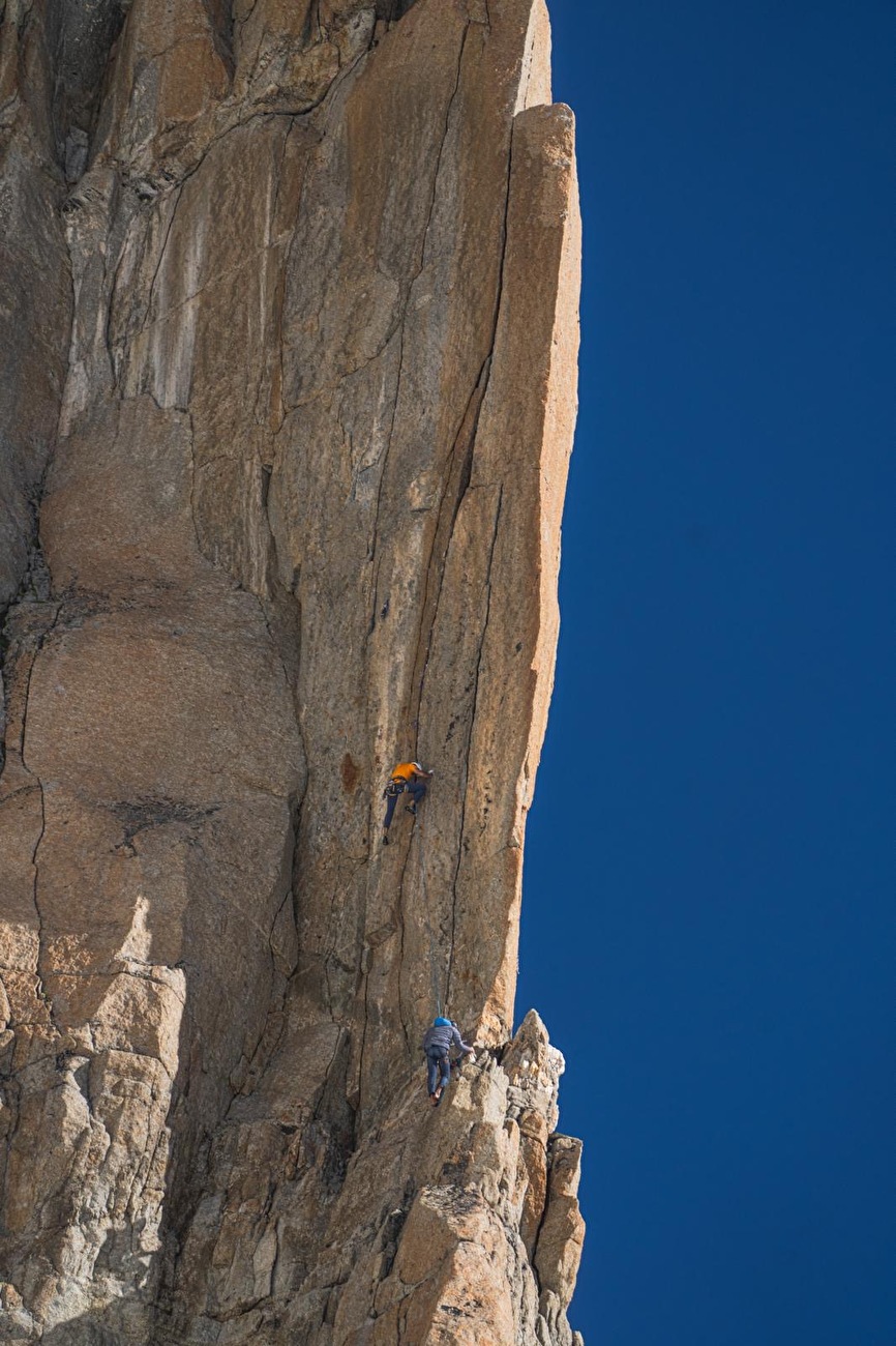 Matteo Sappa Super Purple Crack Trident du Tacul