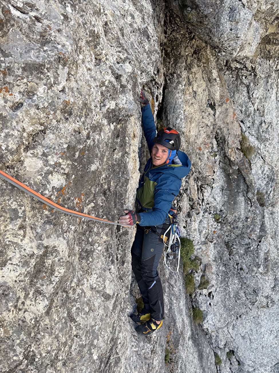 Gran Sasso Corno Grande Vetta Orientale IV Pilastro, Marco Malcangi, Fay Manners