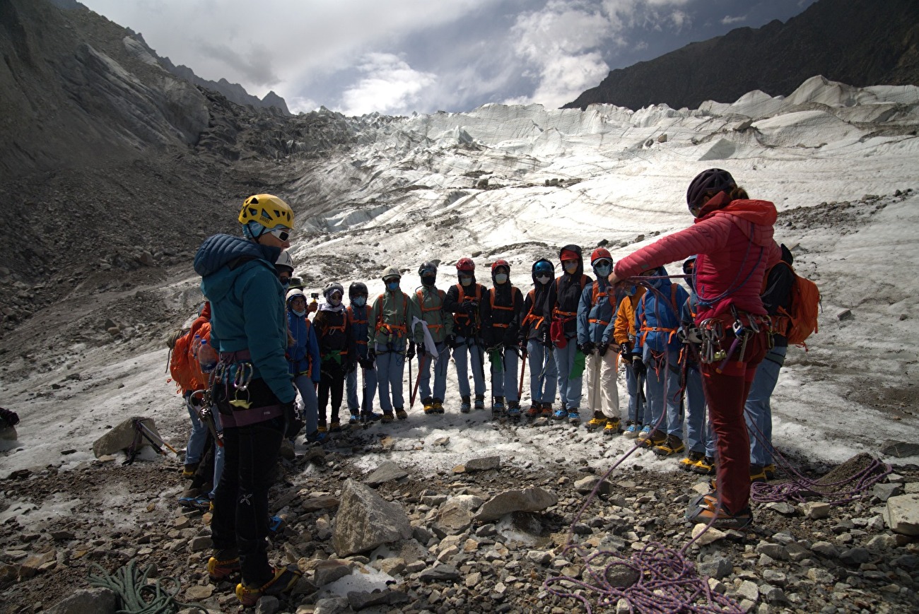 Girls in Action: Pakistan expedition