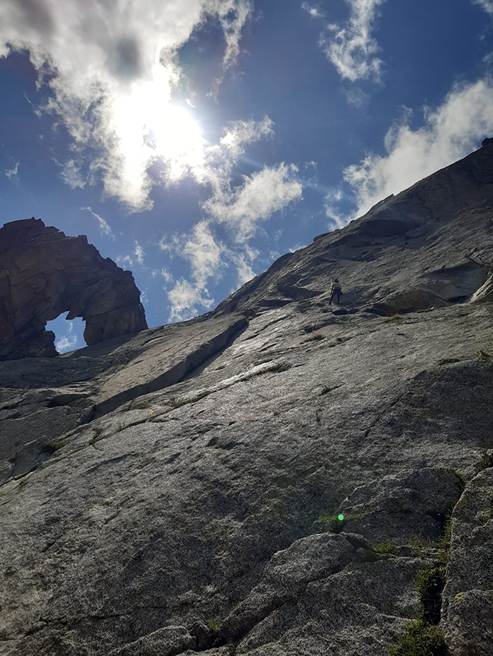 Lupi solitari, Rocca di Nambrone, Presanella
