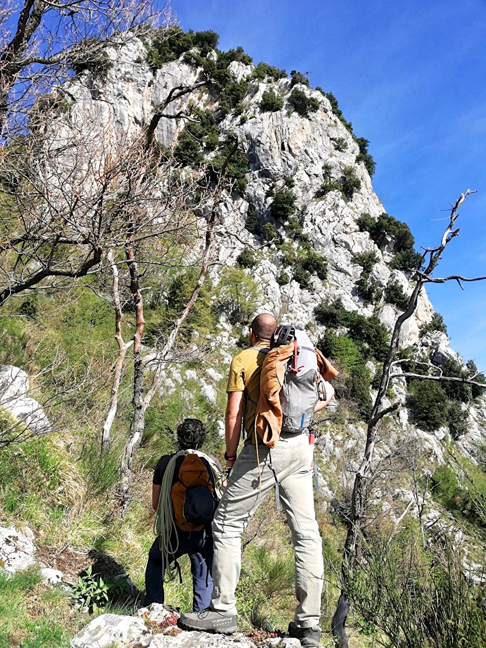 Monte Vallatrone, Appennino Campano, Appennino meridionale, Andrea Freschi, Luca Manni, Roberto Napolitano