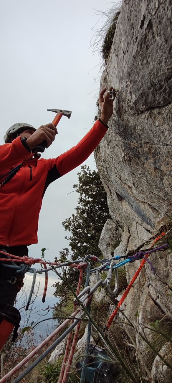 Monte Vallatrone, Appennino Campano, Appennino meridionale, Andrea Freschi, Luca Manni, Roberto Napolitano