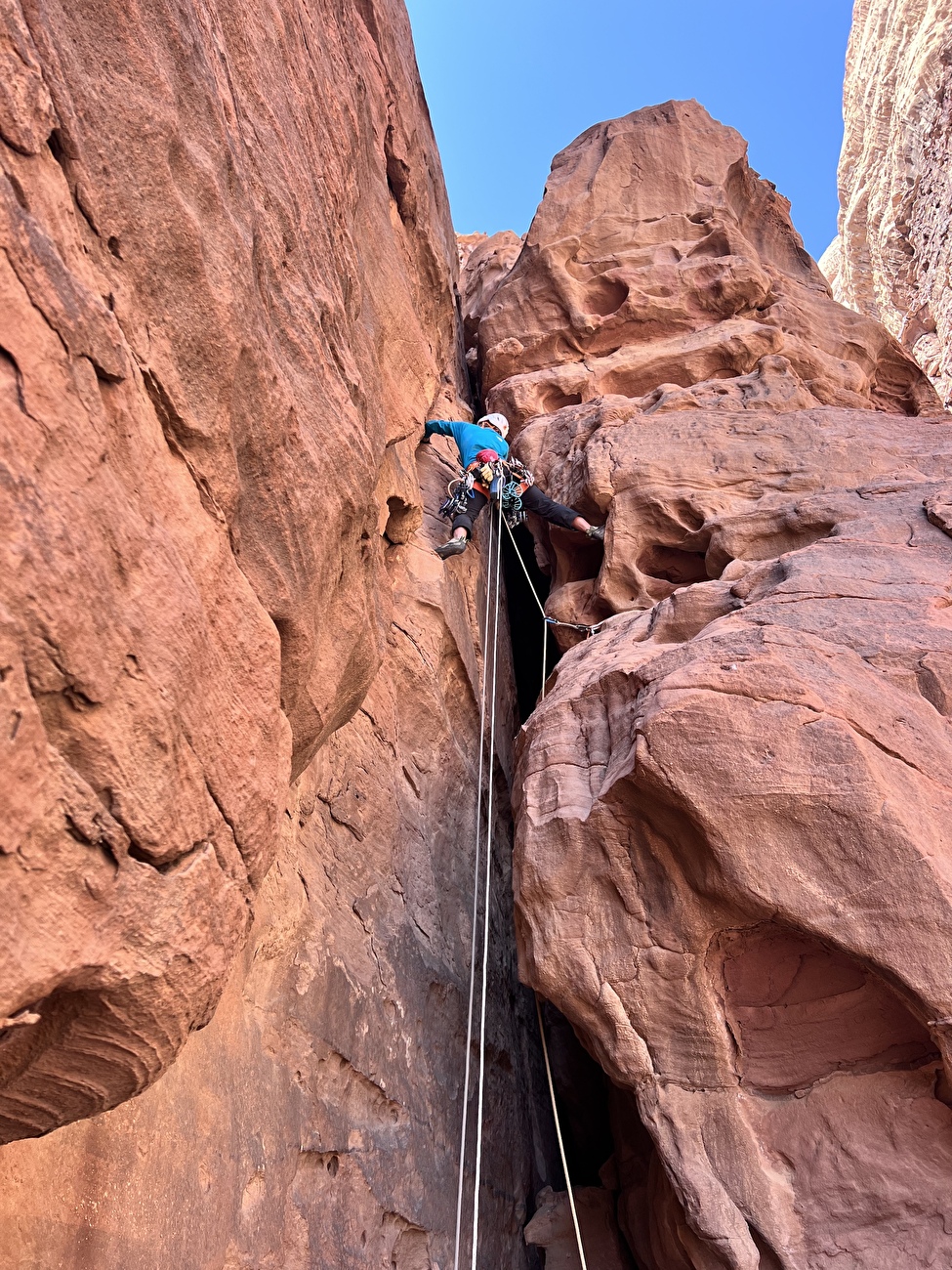 Wadi Rum, Giordania, Jebel Nassrani South, Nicole Berthod, Fay Manners