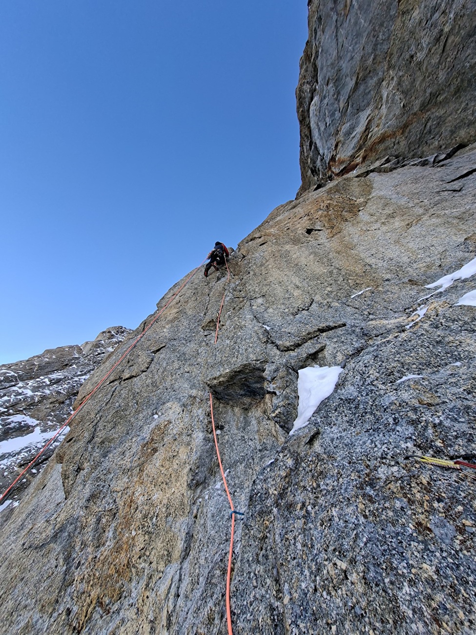 Grandes Jorasses Point Whymper, Léo Billon, Amaury Fouillade, Nicolas Jean, Enzo Oddo