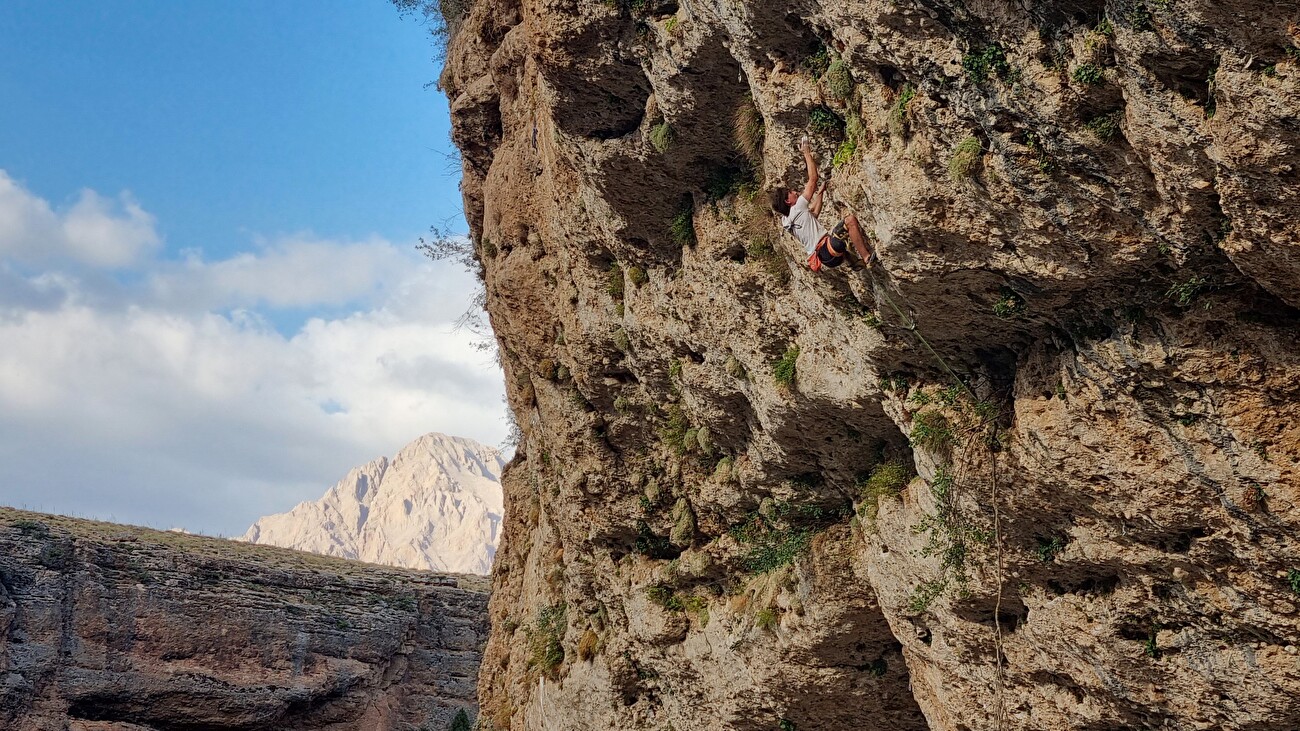 Demirkazik, Aladaglar, Turkey, Alessandro Larcher, Rolando Larcher, Federica Mingolla
