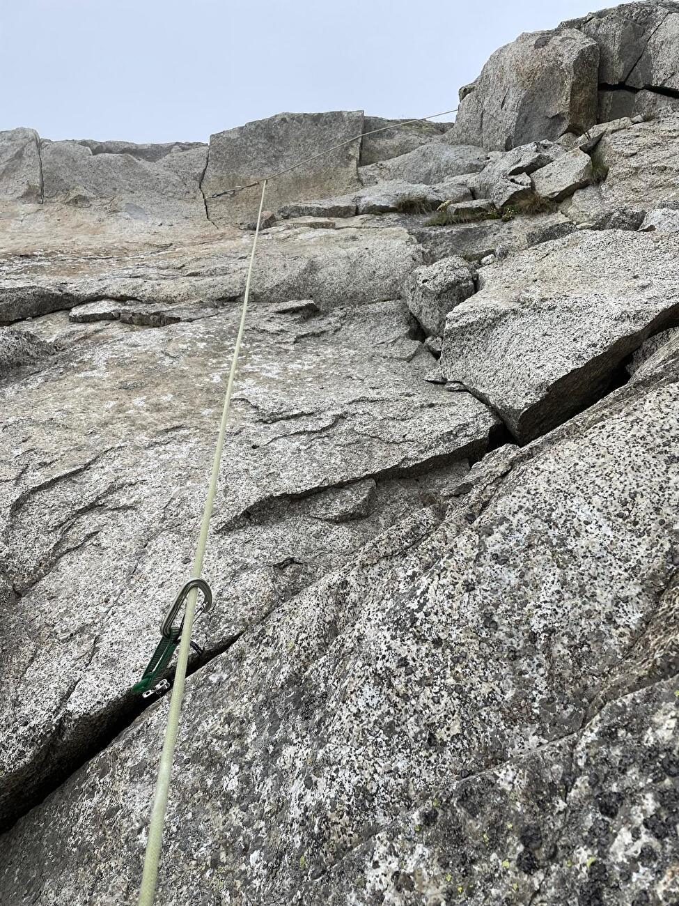Lupi solitari, Rocca di Nambrone, Presanella