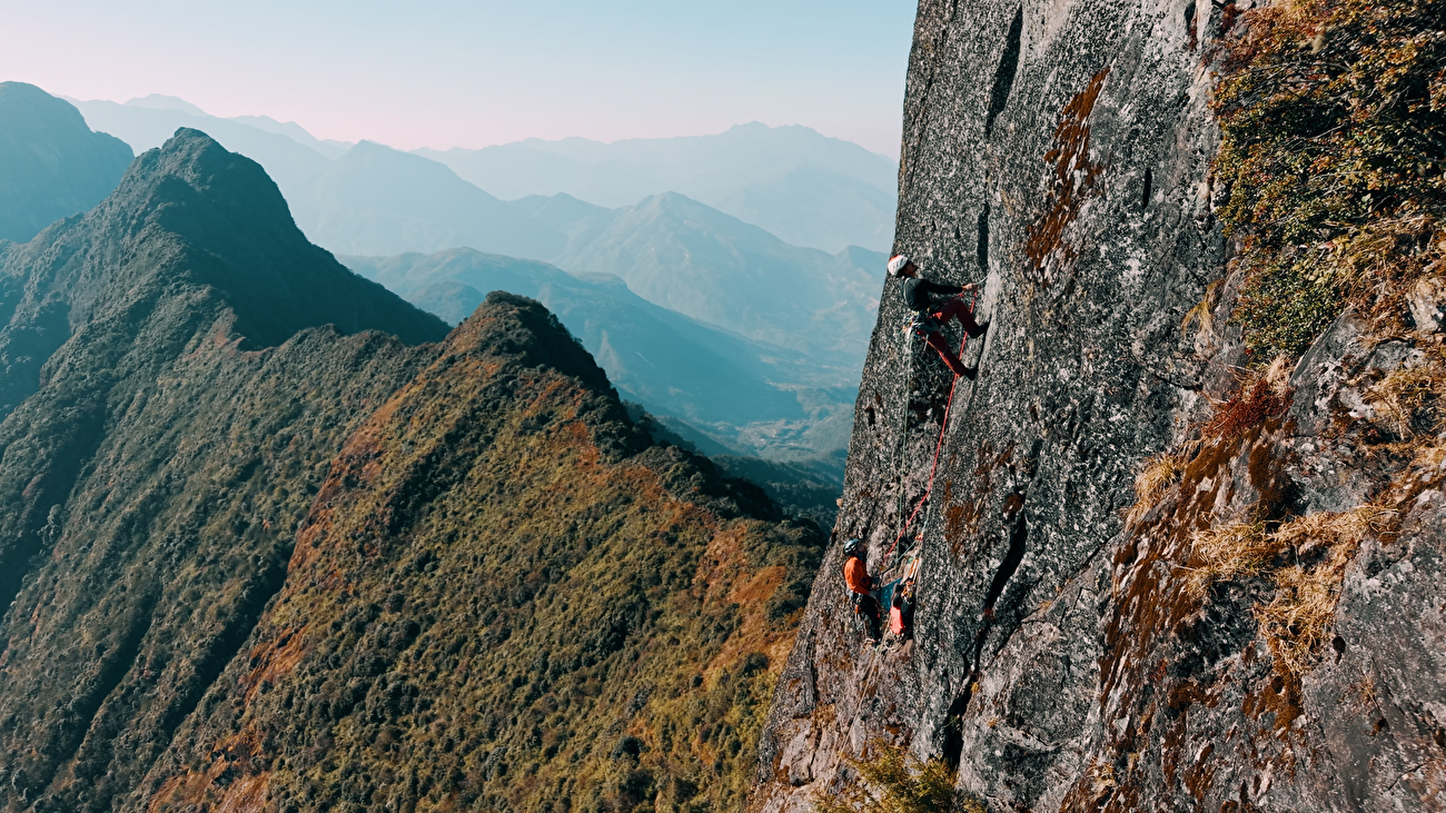 Cu Nhu San, Vietnam Luciano Brucoli, Phan Tuan Vinh, Nguyen Phan Nhat Thanh