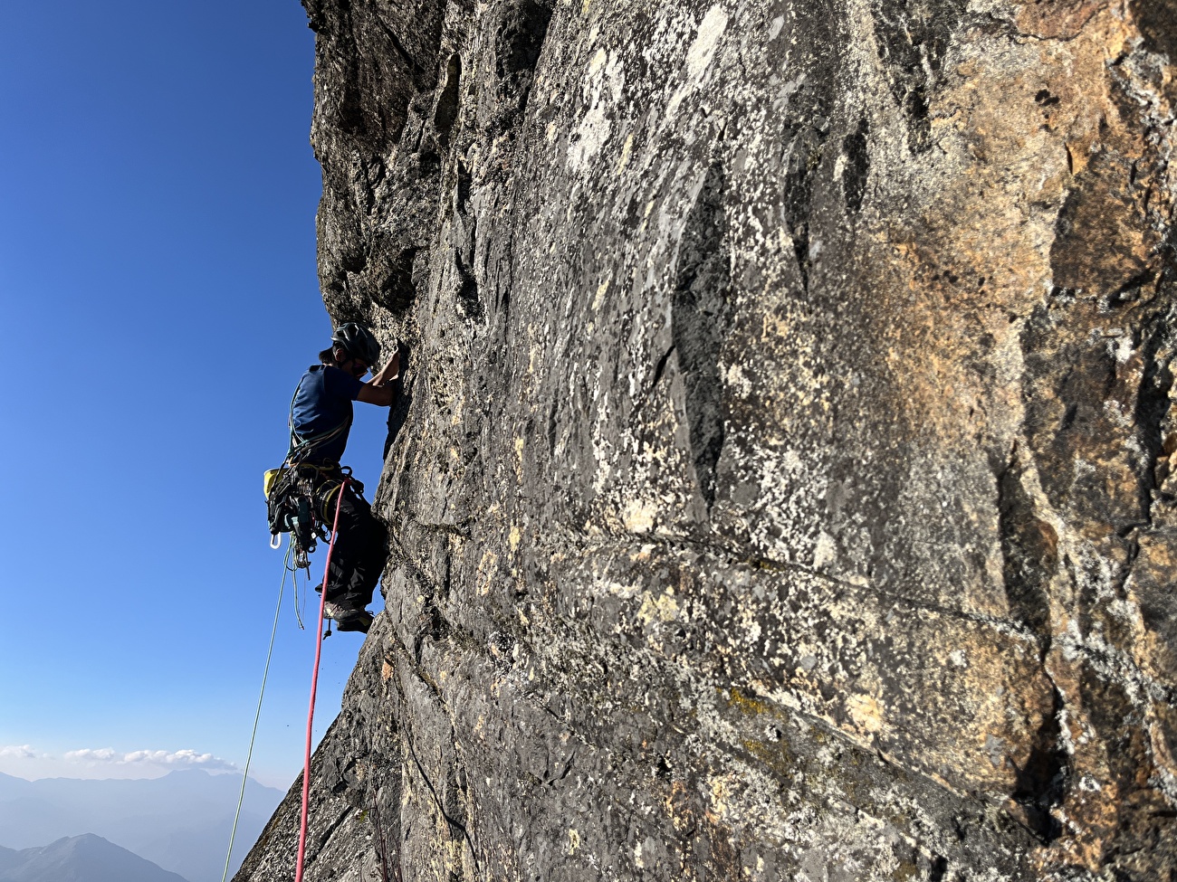 Cu Nhu San, Vietnam Luciano Brucoli, Phan Tuan Vinh, Nguyen Phan Nhat Thanh
