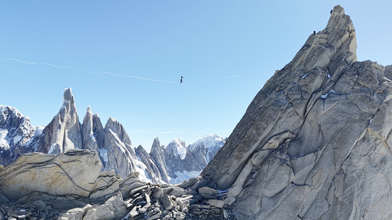 Highline de la S Fitz Roy Patagonia