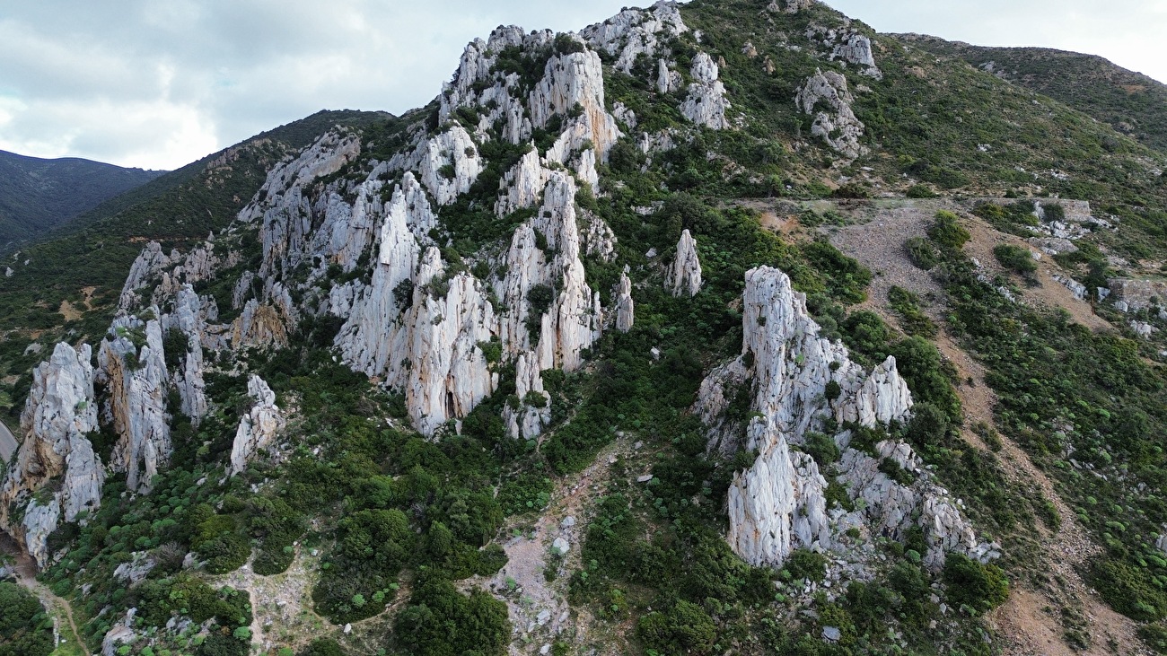 Arrampicata Sardegna, Torrioni di Masua
