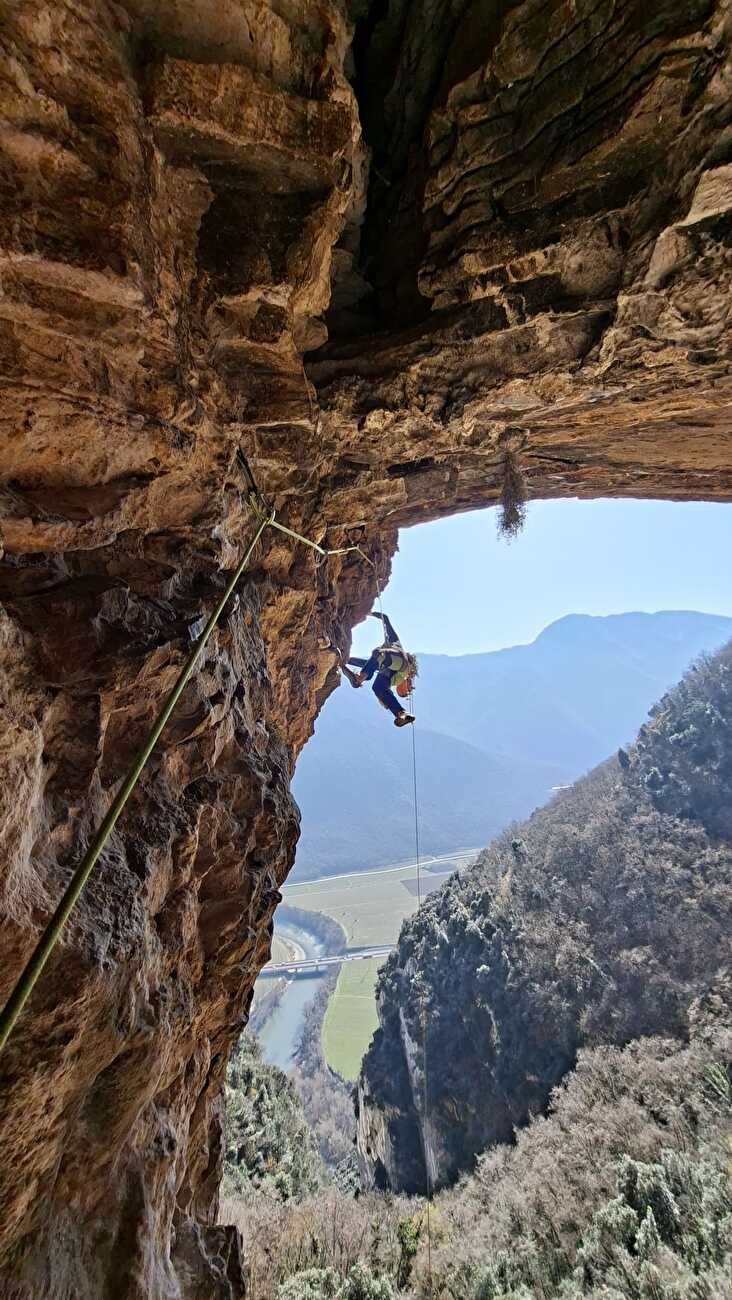 Stanza 237, Castel Presina, Val d’Adige, Cristina Oldrati, Matteo Rivadossi