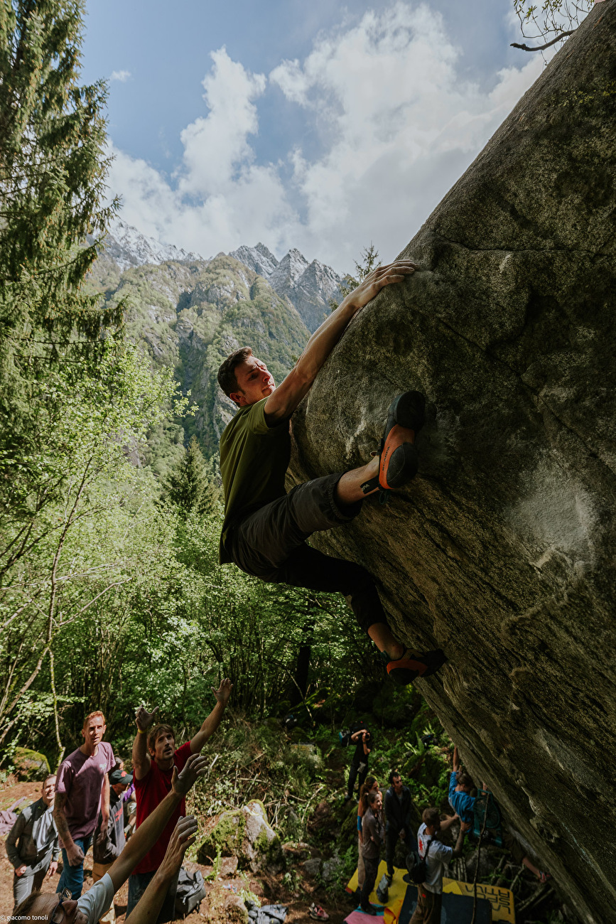 Melloblocco Val Masino Val di Mello