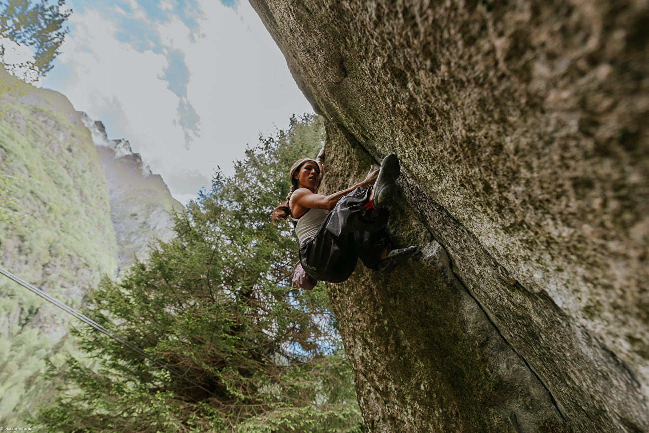 Melloblocco Val Masino Val di Mello