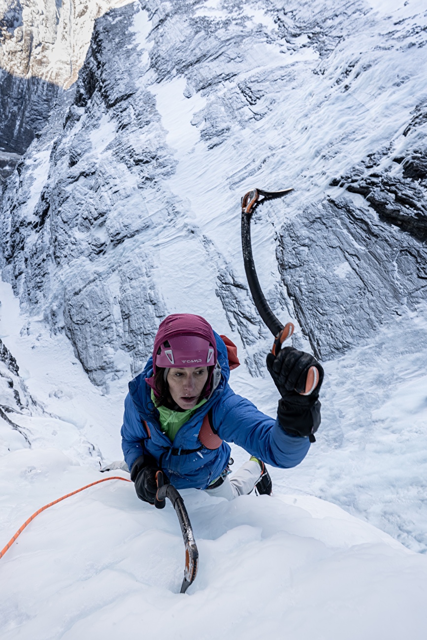 Norway ice climbing, Ines Papert
