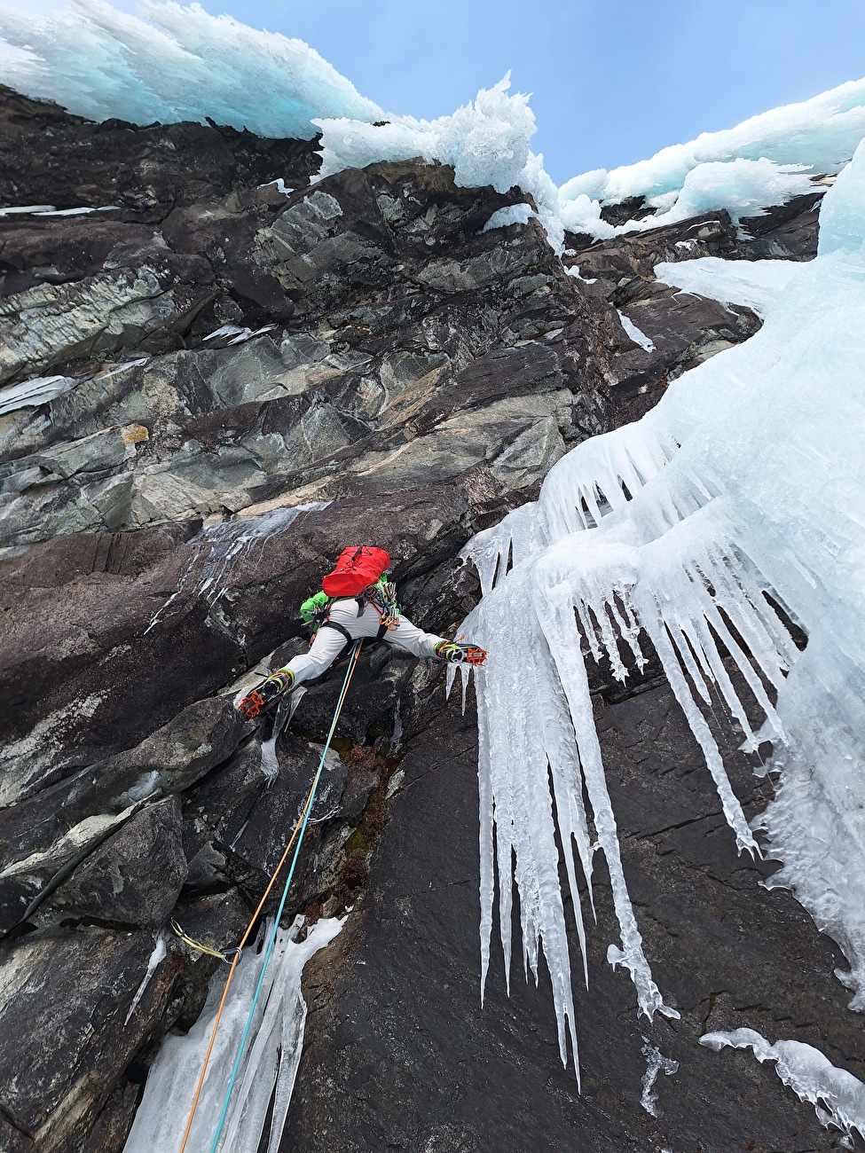 Norway ice climbing, Ines Papert