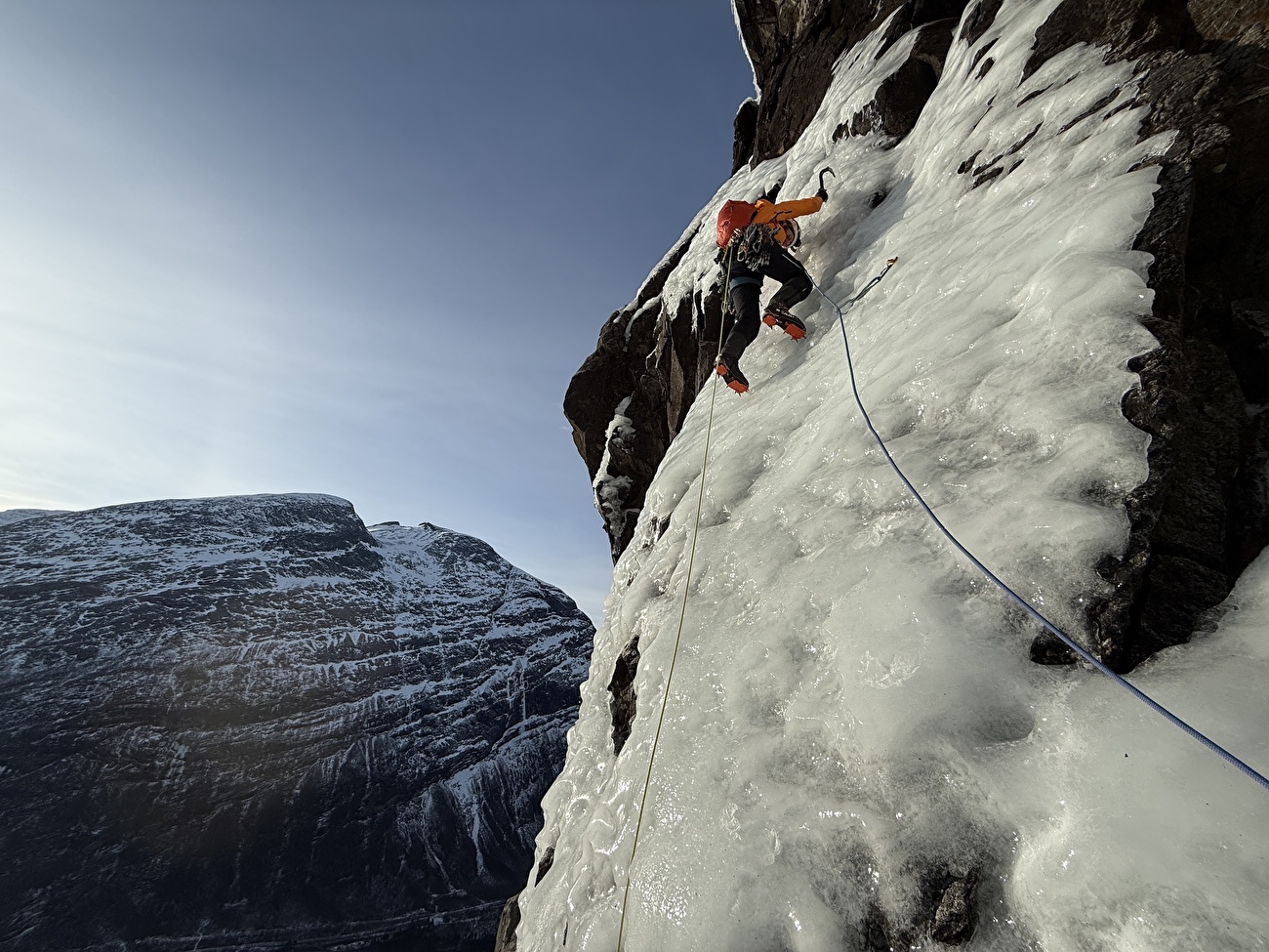 Norway ice climbing, Ines Papert