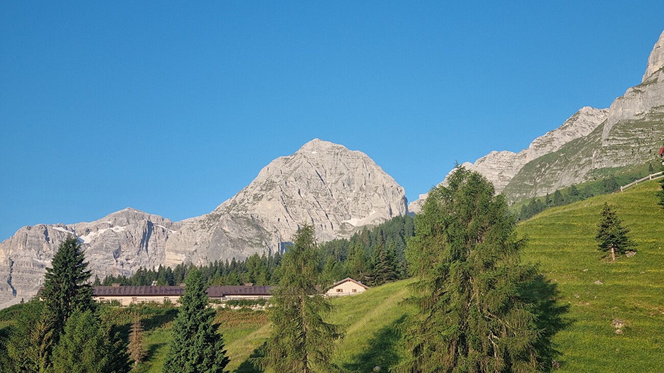 E la vita scorre! Cima Uomo, Brenta Dolomites, Luca Giupponi, Rolando Larcher