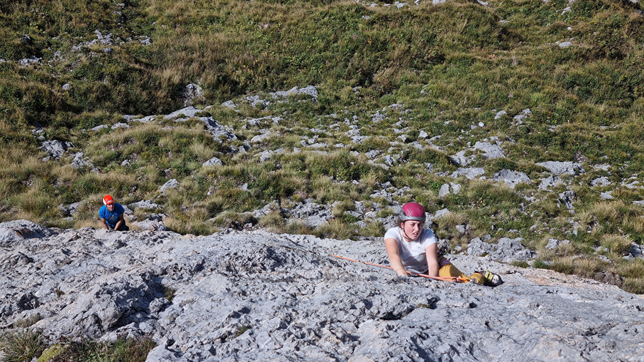 E la vita scorre! Cima Uomo, Dolomiti di Brenta, Luca Giupponi, Rolando Larcher