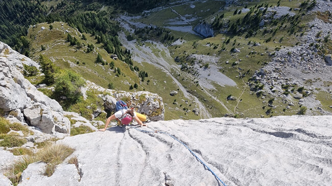 E la vita scorre! Cima Uomo, Dolomiti di Brenta, Luca Giupponi, Rolando Larcher
