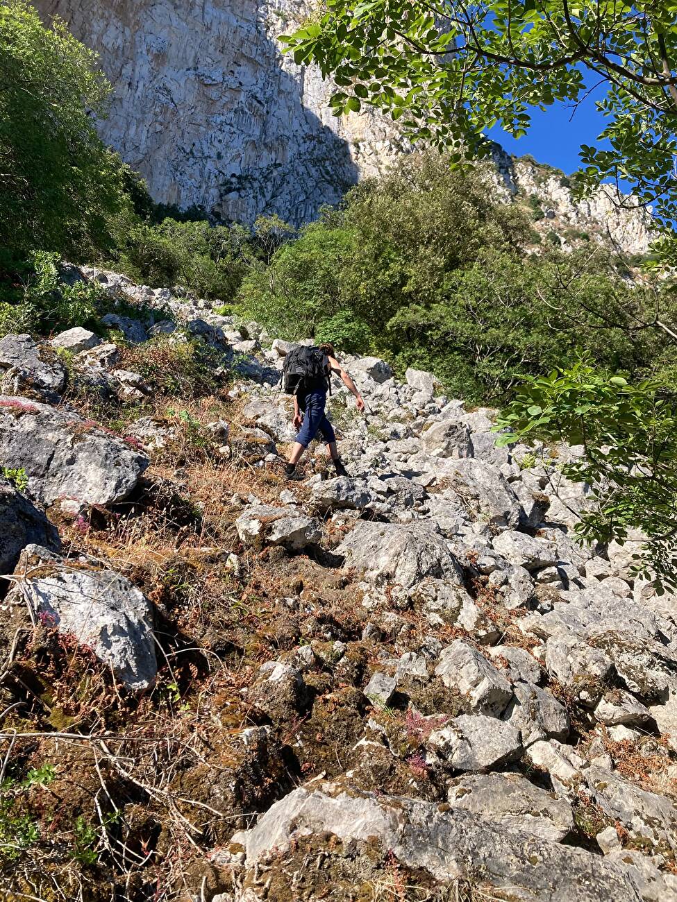Tra sogno e realtà Addaura Monte Pellegrino, Sicily, Dan Bronec, Lukáš Trojovský