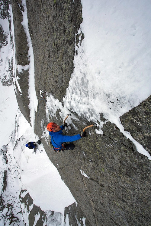 Aiguille du Peigne, Monte Bianco