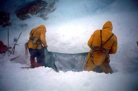 Cerro Torre 1974, Ragni di Lecco