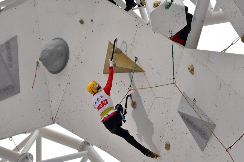 Coppa del mondo di arrampicata su ghiaccio 2013