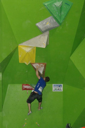 Bouldering World Cup 2013 - Log Dragomer