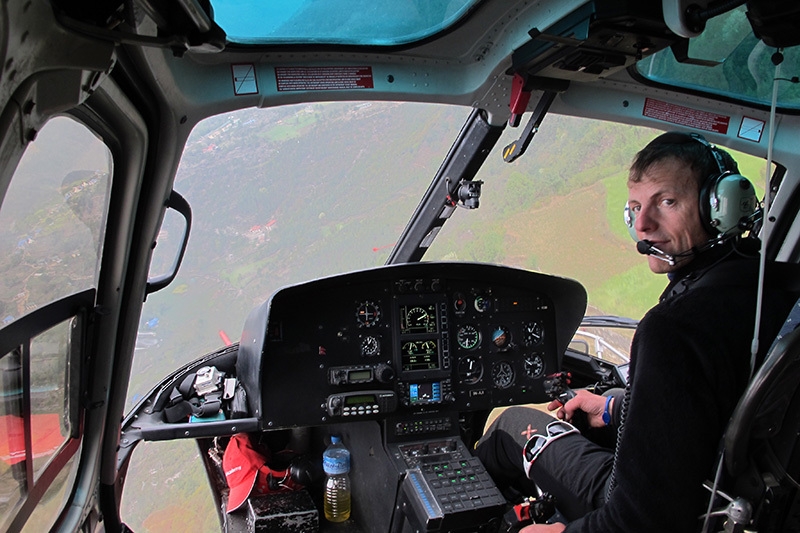 Helicopter rescue in the Himalaya