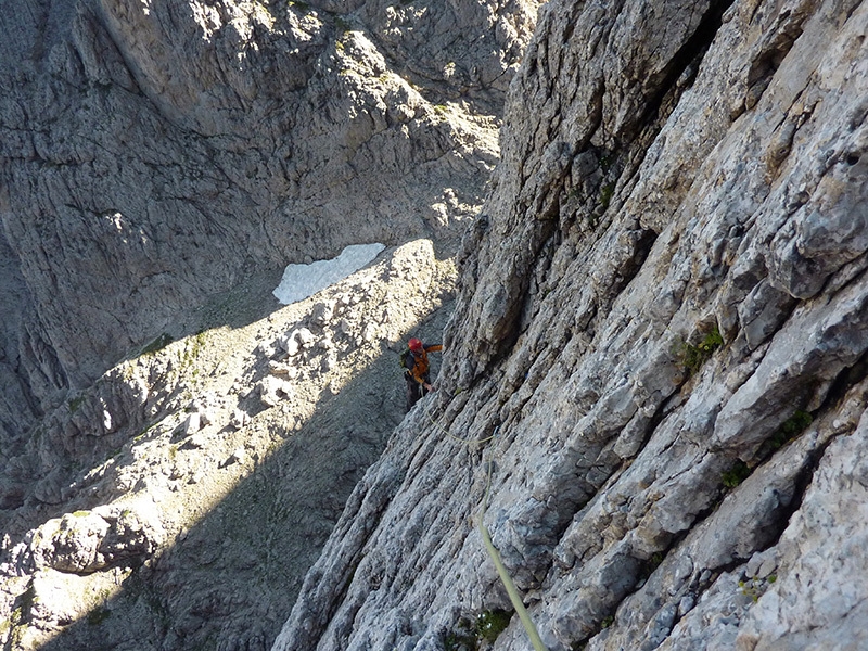 Via Cappellari - Timillero parete Nord Sass d'Ortiga (Pale di San Martino)