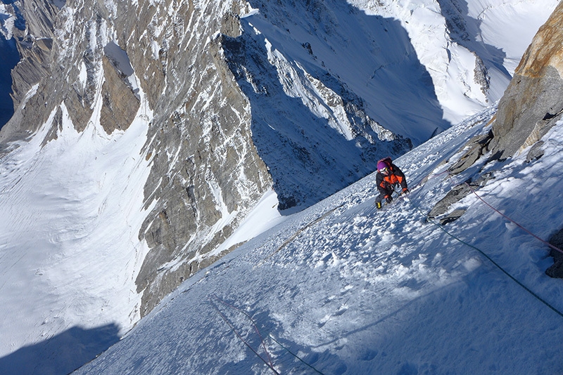 Daniela Teixeira & Paulo Roxo, Kapura South, Nangma Valley