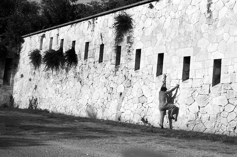 atTRAVERSO il Forte, mostra fotografica storica sull’arrampicata Veronese