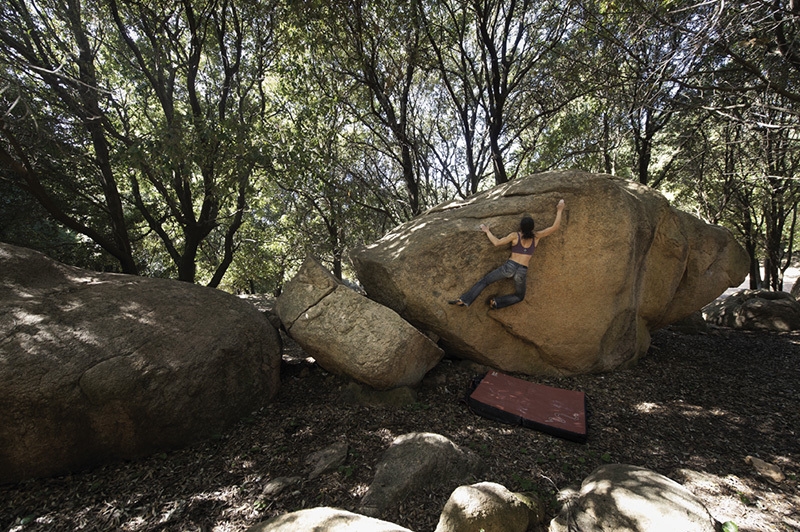 Bouldering in Corsica
