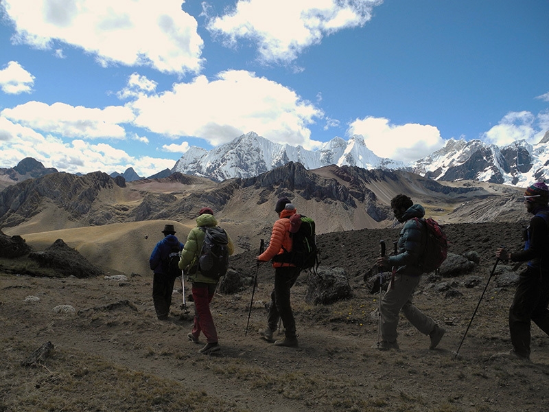 Cordillera Huayhuash, Peru - Carlo Cosi, Davide Cassol