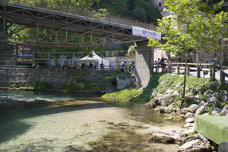Street boulder Subiaco 2014