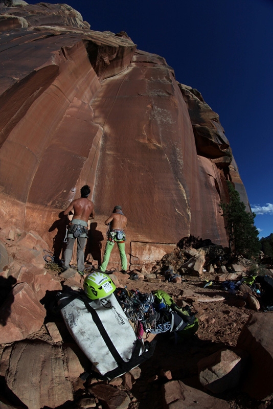 Desert Sandstone Climbing Trip #3 - Indian Creek, Monument Valley, Castle Valley