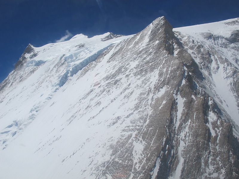 Manaslu, Simone Moro, Tamara Lunger