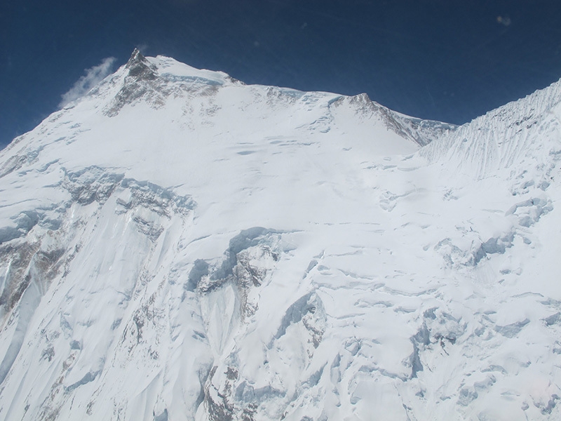 Manaslu, Simone Moro, Tamara Lunger