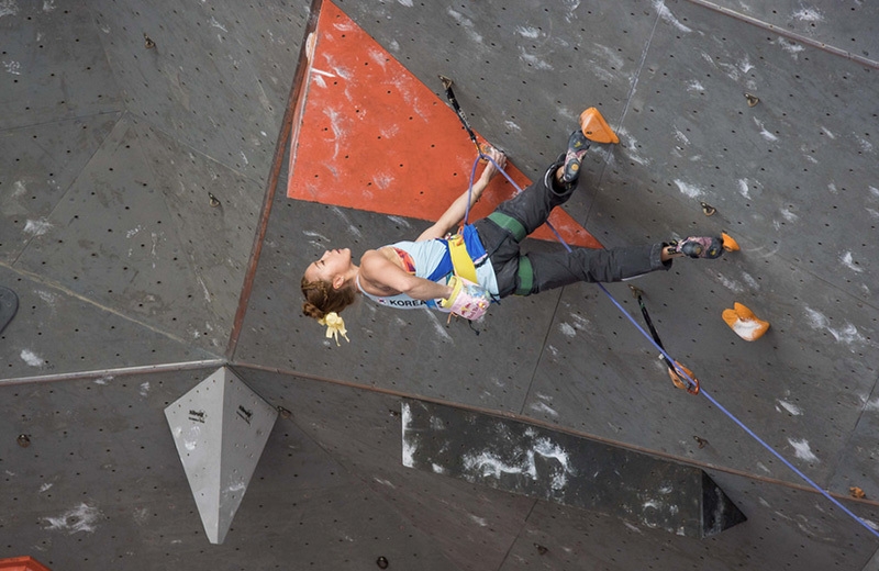 Jain kim sales climbing shoes