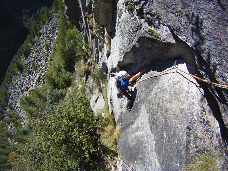 Valle dell'Orco, Parete dei Falchi, Maurizio Oviglia